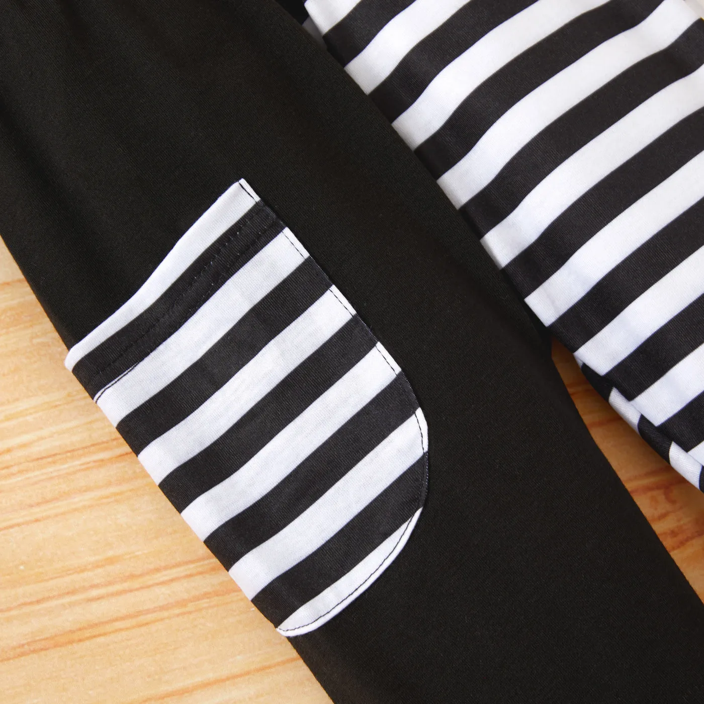 Baby Boy 2pcs Elephant and Stripe Print Black and White Romper Set