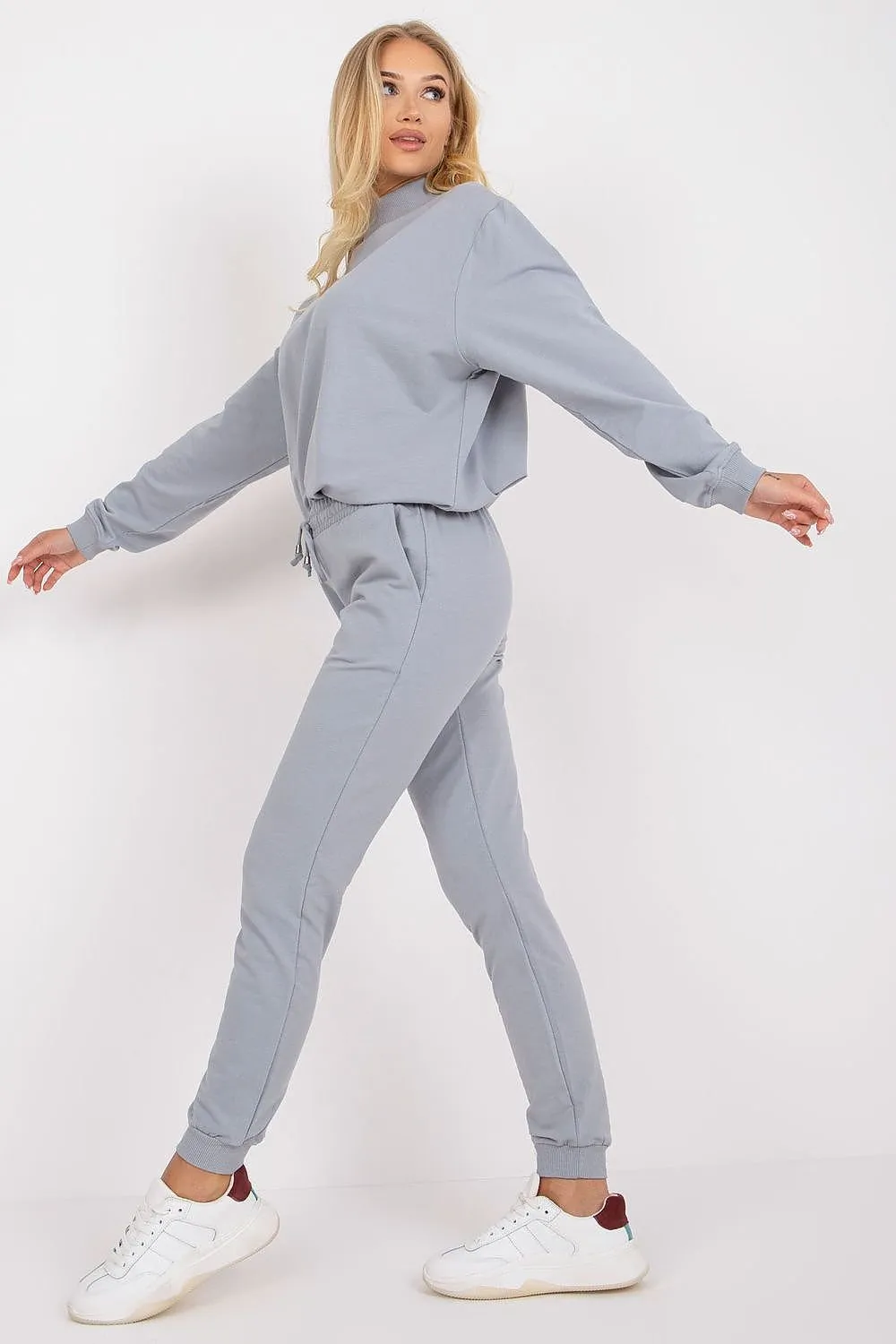 Cozy Chic High Rise Sweatpants with Practical Side Pockets