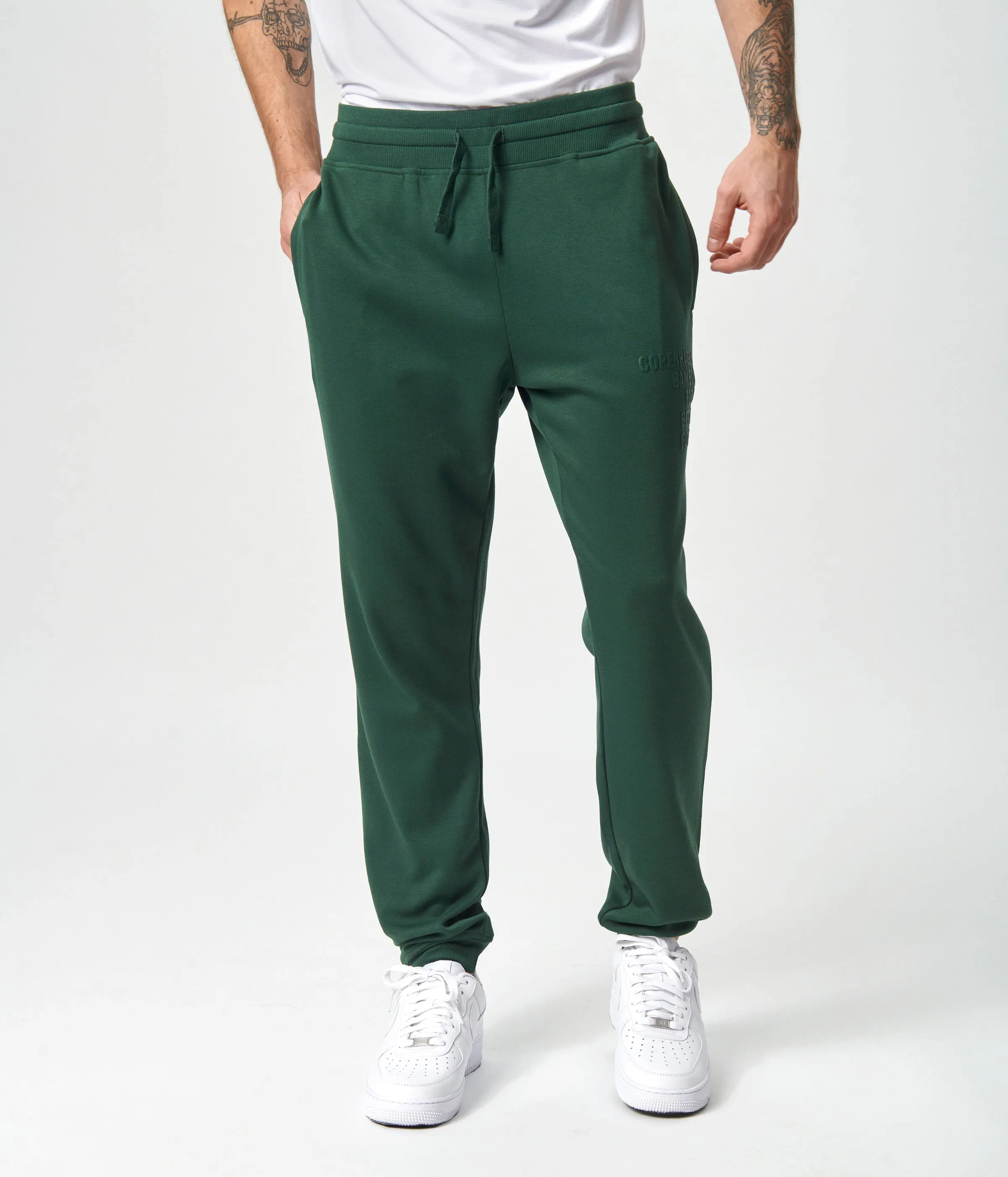 Green bamboo track suit with logo