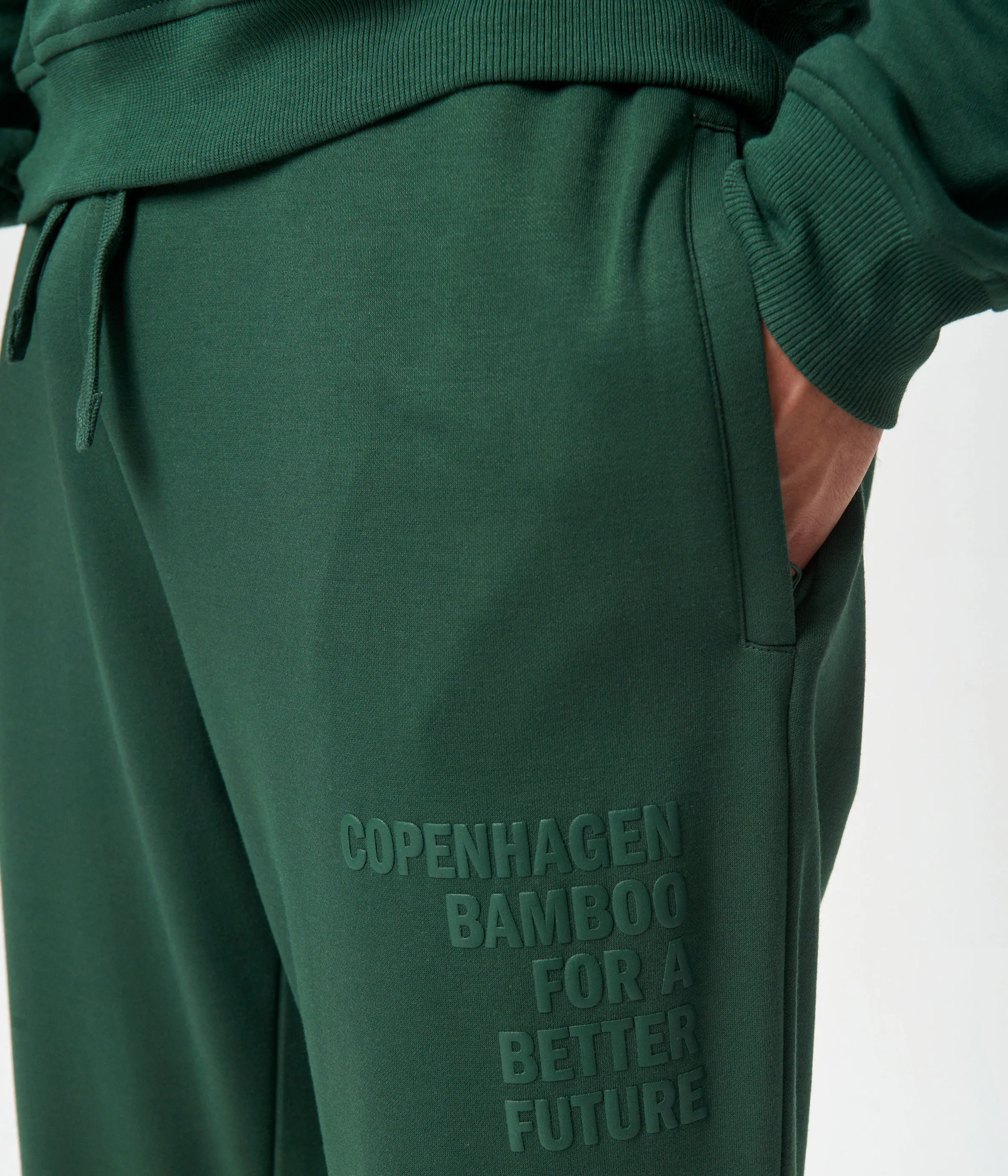 Green bamboo track suit with logo