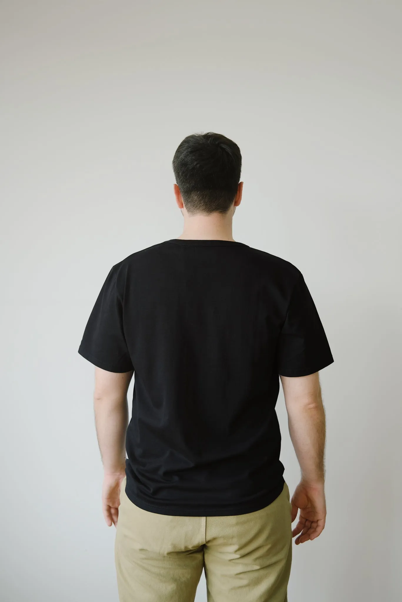 t-shirt - east - black